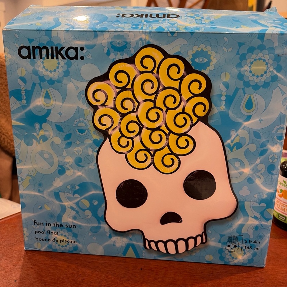 Amika Fun in the Sun Skull Pool Float - 5 ft 4 in Beach